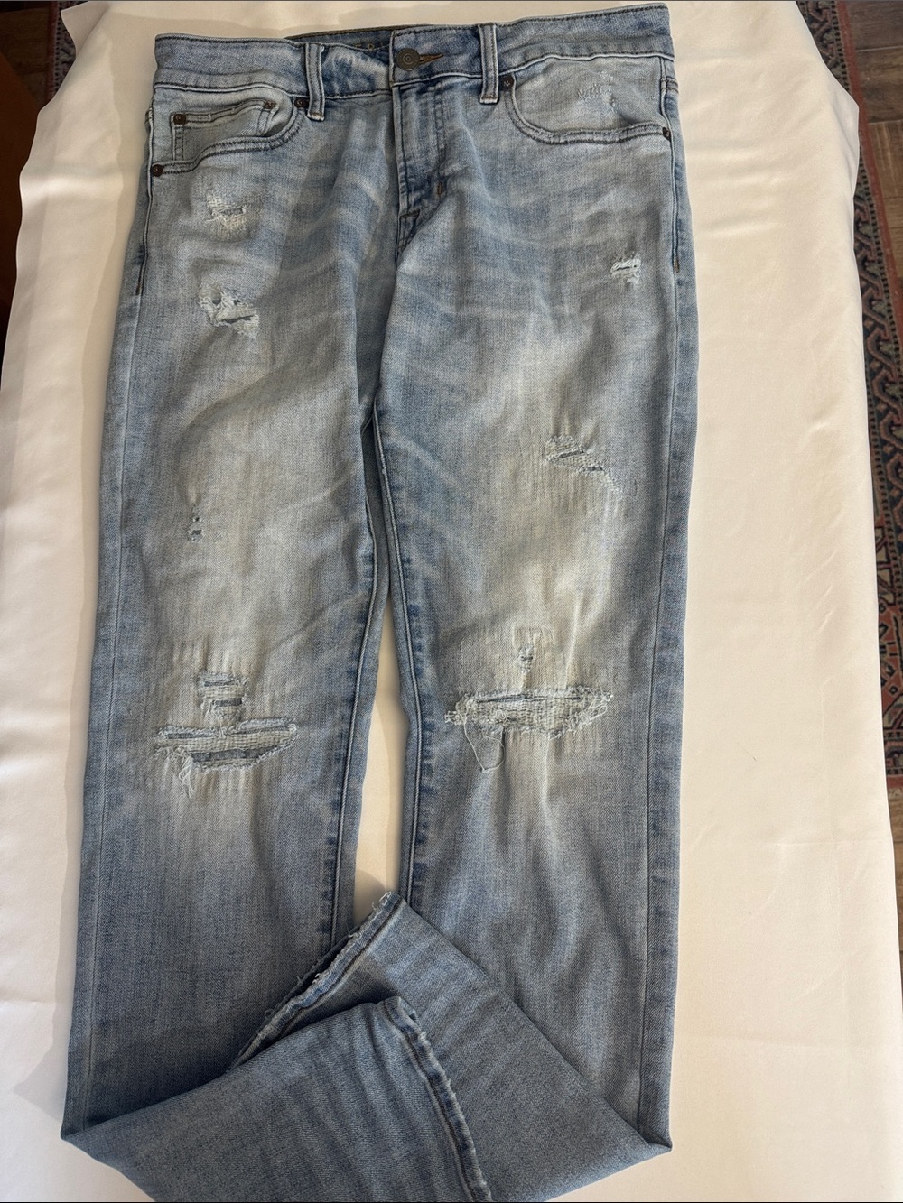 American Eagle Outfitters Light Blue Next Level Air Flex Distressed Jeans